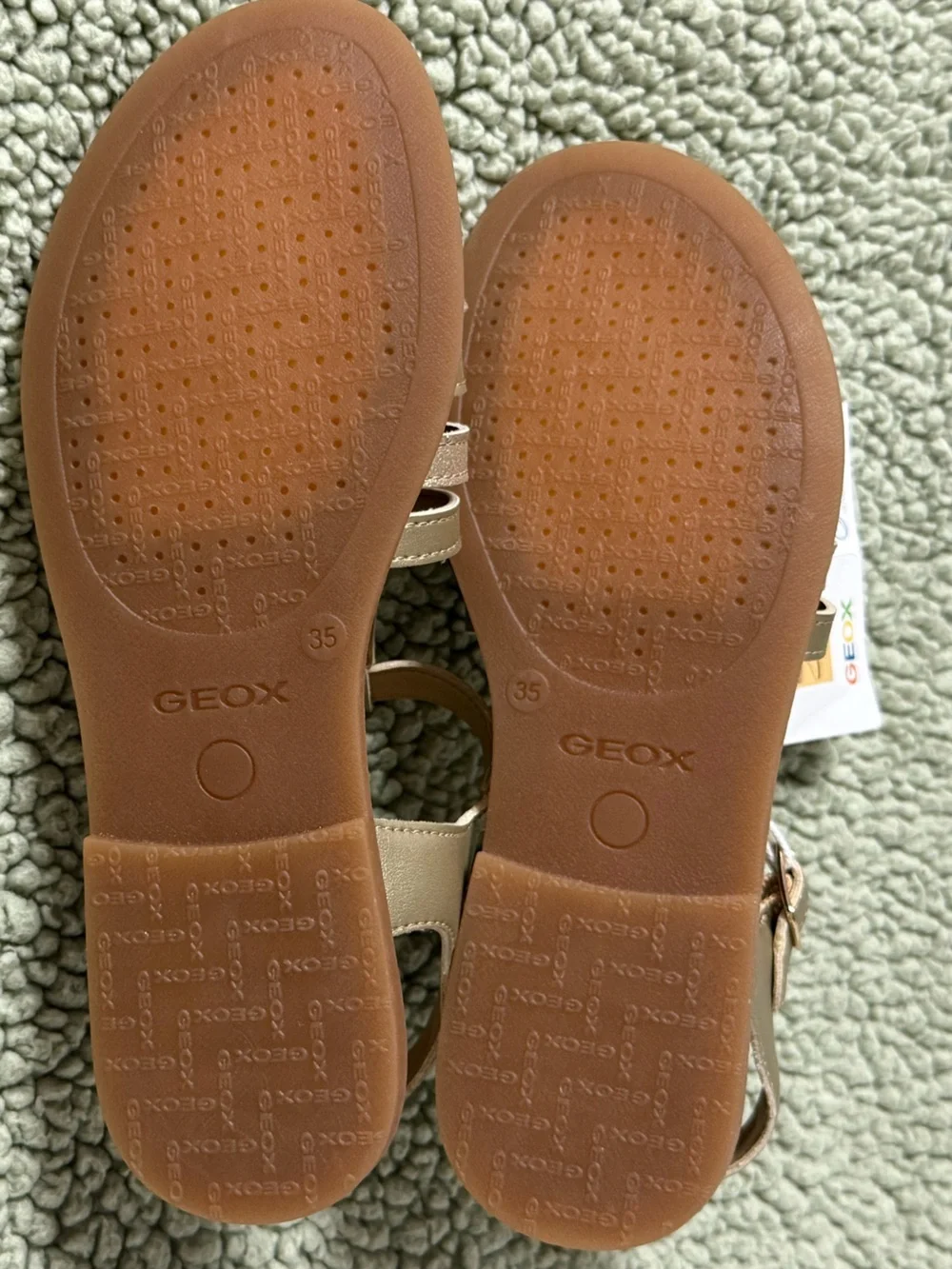 N/A nwt geox